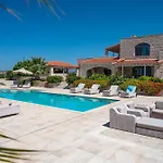 Elia, By Hellocrete Vila Rethymno