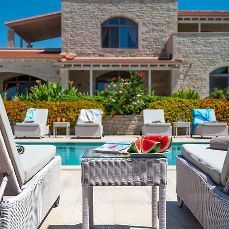 Villa Elia, By Hellocrete Rethymno