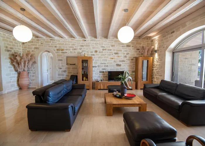 Villa Elia, By Hellocrete Rethymno (Crete)