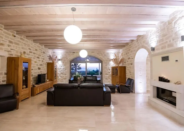 Elia, By Hellocrete * Rethymno