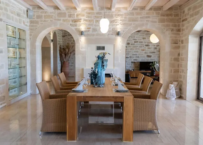 Villa Elia, By Hellocrete *